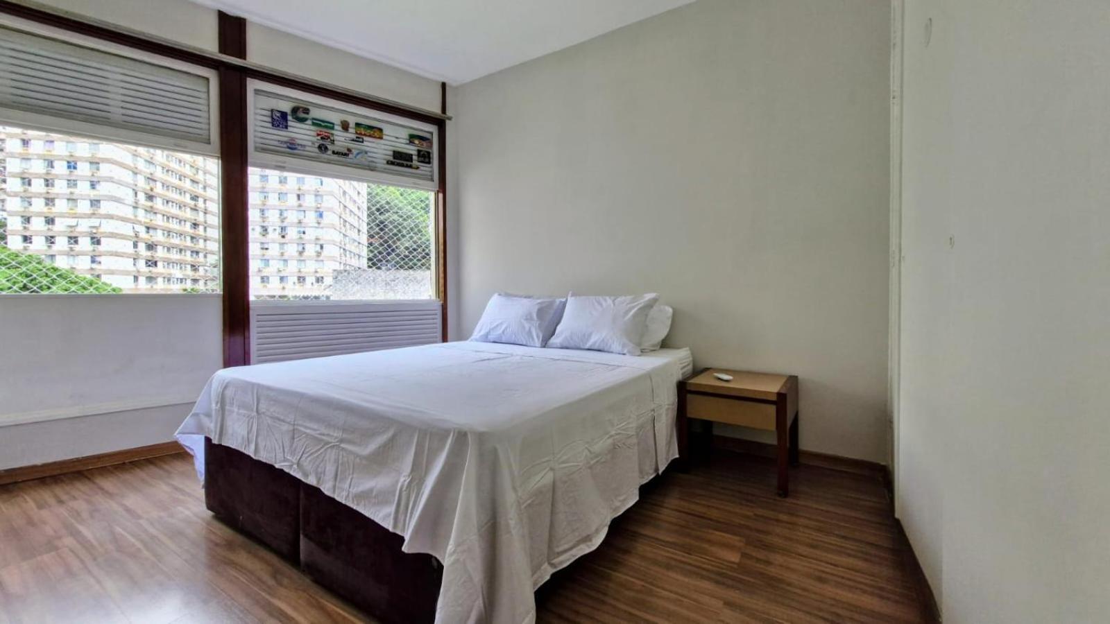 Rua Santa Clara Andar Alto Vista Livre Com Garagem Apartamento