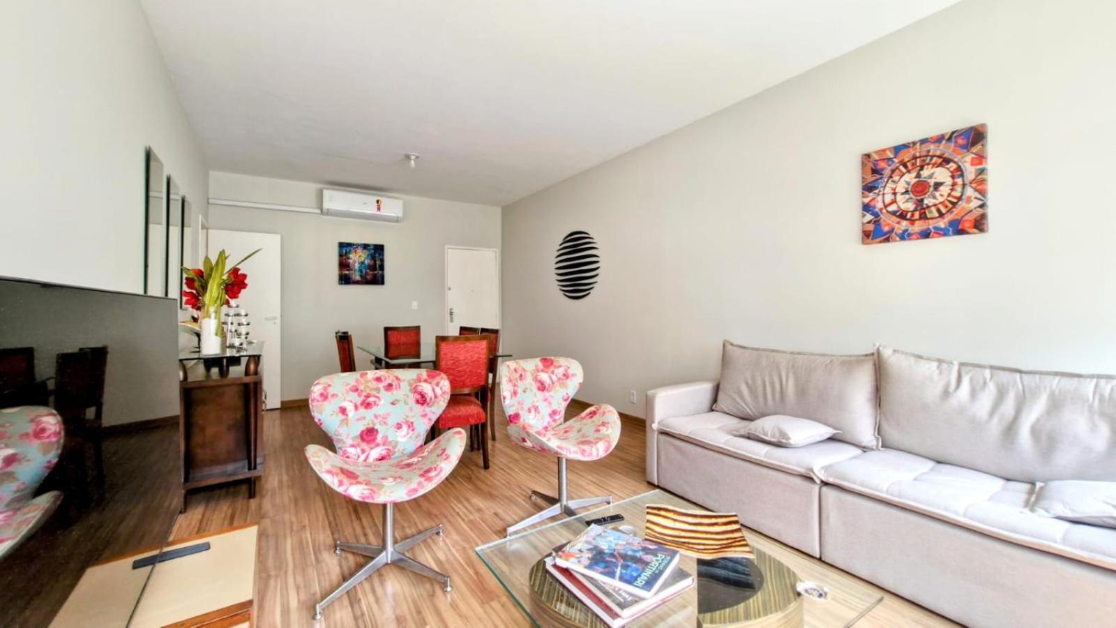 Rua Santa Clara Andar Alto Vista Livre Com Garagem Apartamento